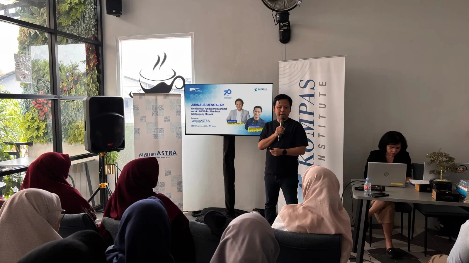 Panduan Praktis Fotografi Produk dengan Smartphone untuk UMKM
