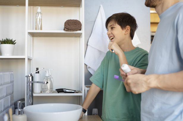 Empat Kandungan Skincare Berisiko untuk Remaja dan Pilihan yang Lebih Aman