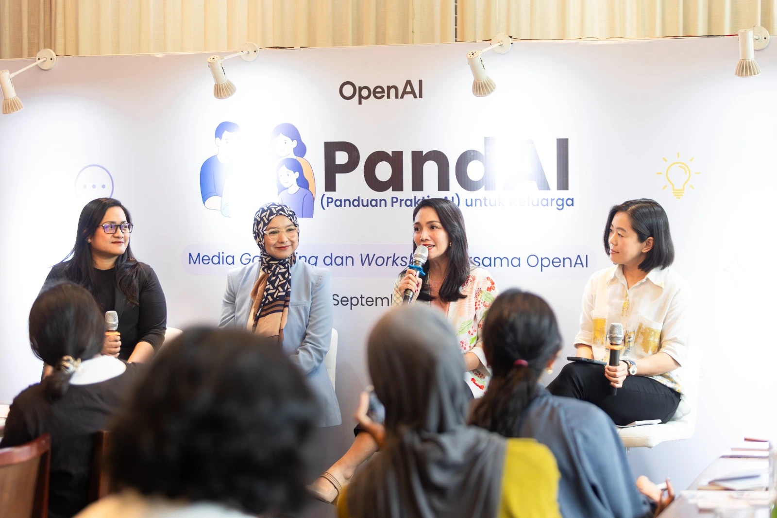 Panduan Lengkap Orang Tua Mendampingi Remaja Menggunakan AI dengan Aman dan Bijak