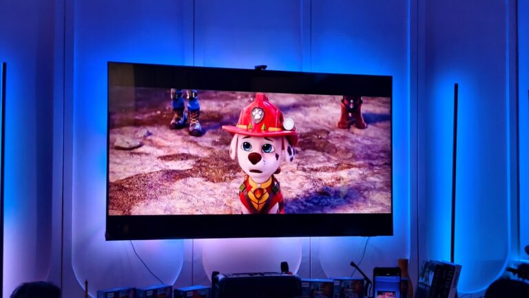 Pencahayaan Pintar TV Sync Philips Ubah Cara Kita Menonton