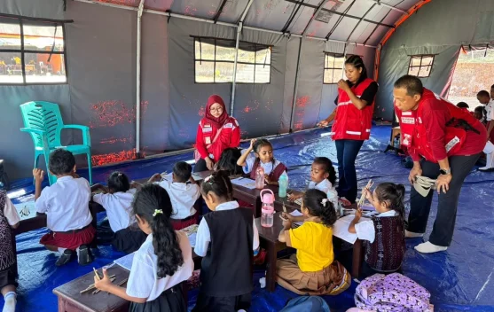 Pendampingan Psikososial Pascagempa: Menjaga Waras di Tengah Reruntuhan