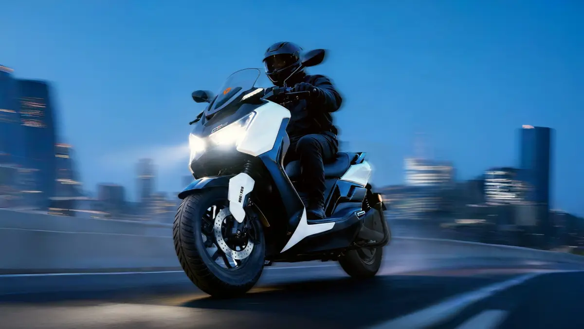 Yadea OVA Mini vs GT80: Sepeda dan Scooter Listrik Terjangkau