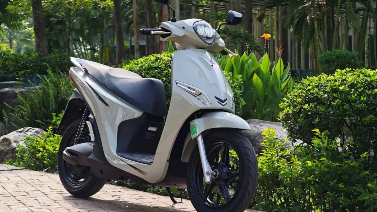 VinFast Evo vs Feliz II: Motor dan Skuter Listrik 150–180 km