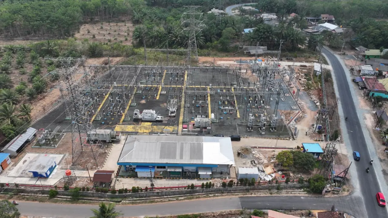 PLN Tingkatkan Kapasitas Listrik Tanah Bumbu dengan Trafo 30 MVA dan 150 kV
