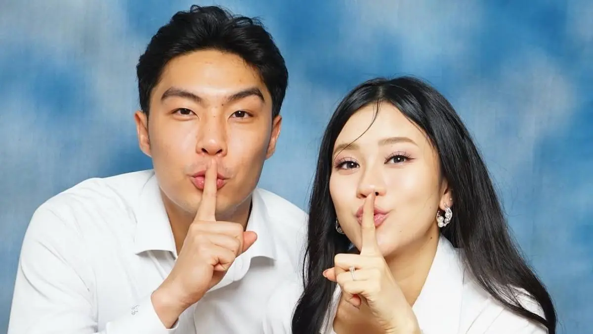 Lima Konsep Foto Pengumuman Kehamilan yang Estetik untuk Media Sosial