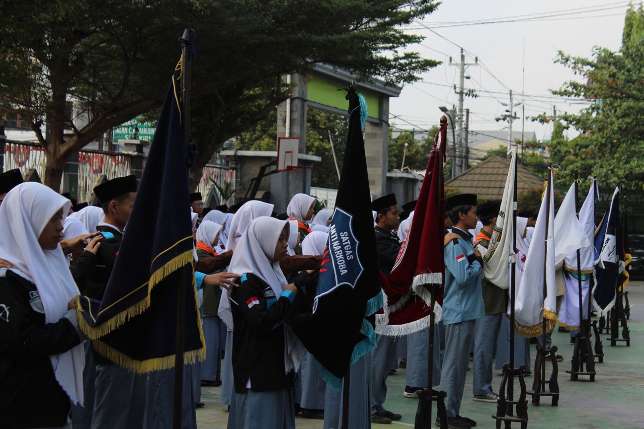 Madrasah Tuan Rumah Olimpiade: Laboratorium Kepemimpinan Siswa