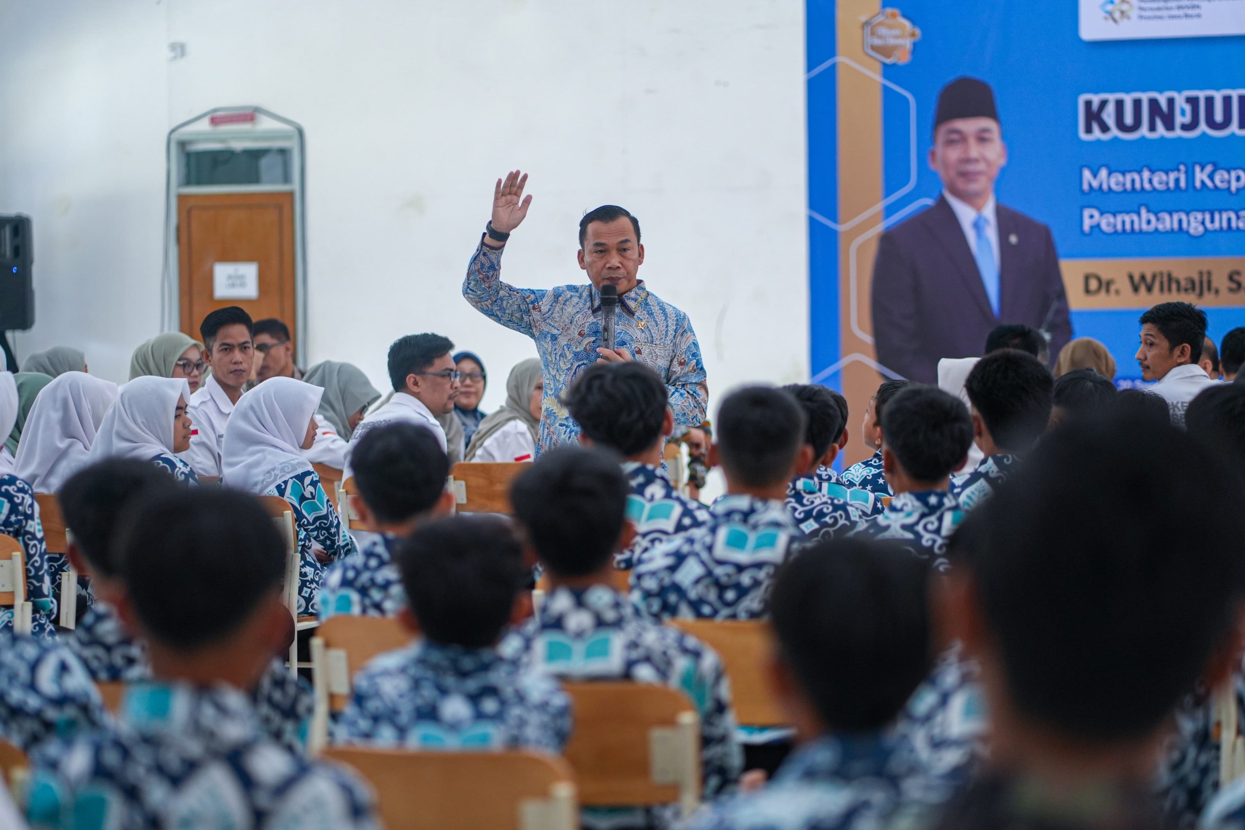 Sekolah Rakyat Jembatan Emas Putus Rantai Kemiskinan