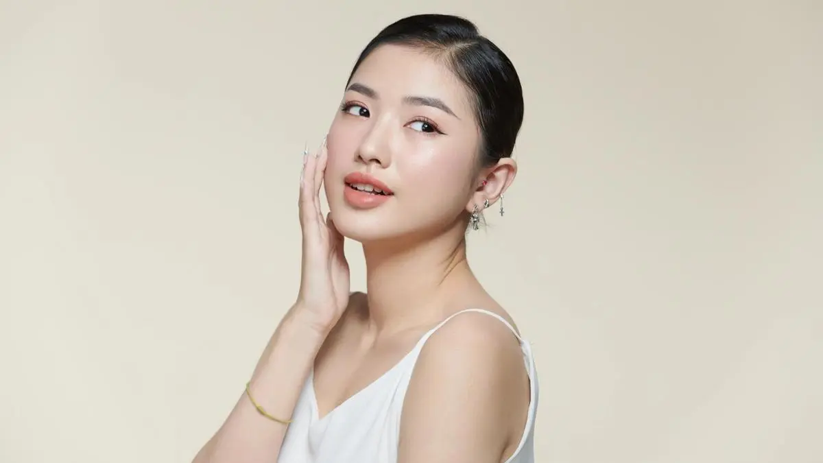 Urutan Skincare Pagi dan Malam untuk Kulit Berjerawat