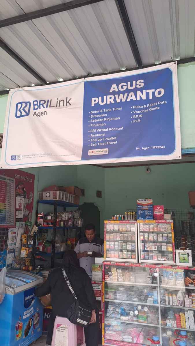 Agen BRILink Buka Akses Keuangan ke Pelosok