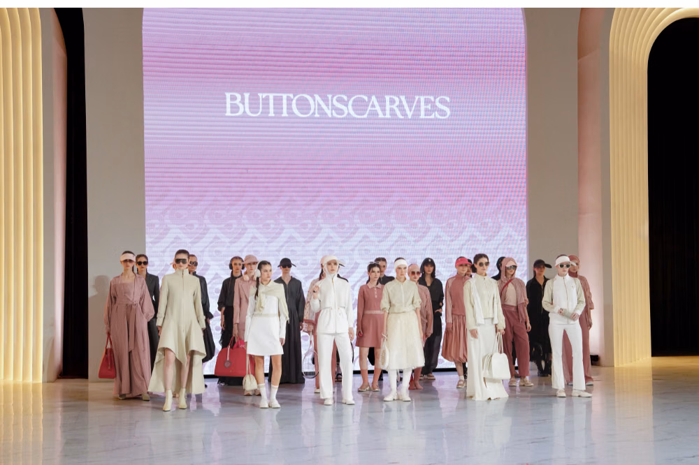 Buttonscarves B/ACTIVE: Activewear Modest yang Benar-Benar Fungsional