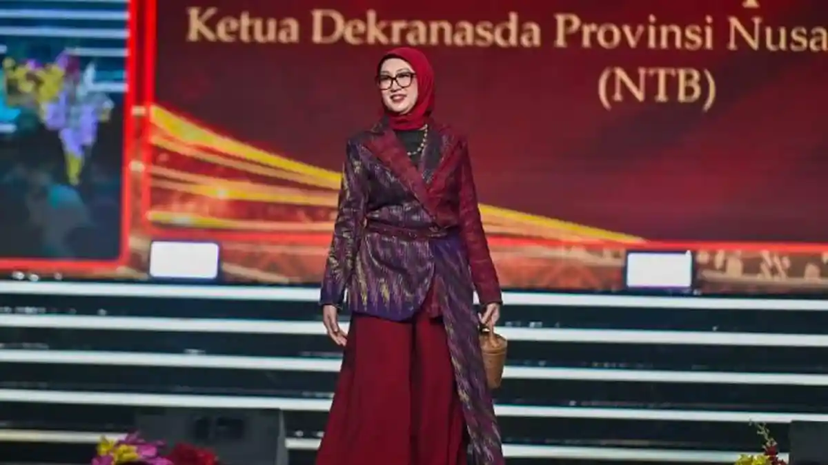 Kriyanusa: Parade Wastra Nusantara di Panggung Nasional