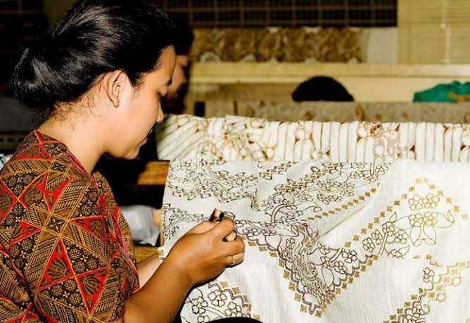 Perajin Batik Turun 40 Persen: Krisis Regenerasi di Tengah Ramainya Pasar