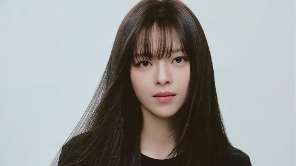 Dari Idol ke Layar Lebar: Debut Film Jeongyeon di Rumah Sakit Berhantu