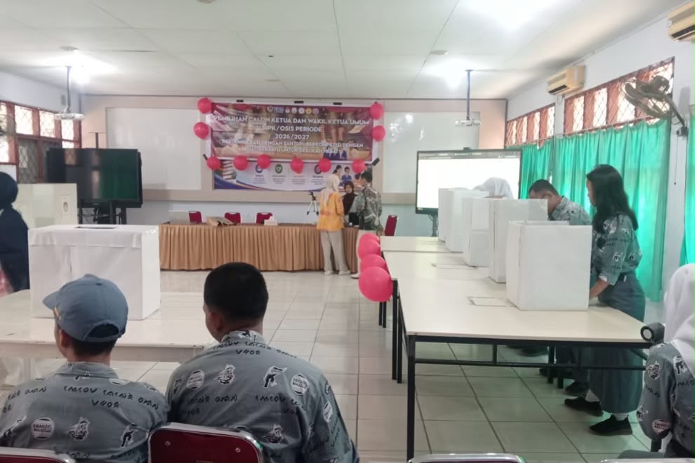 Dari Manual ke E-Voting: Pilketos sebagai Laboratorium Demokrasi Siswa