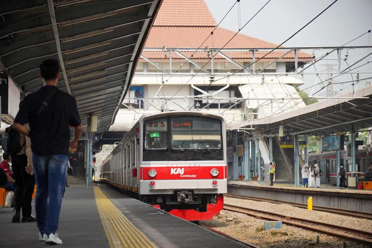 Impor Kereta Bekas Jepang: Langkah Strategis KAI Tingkatkan Kapasitas KRL