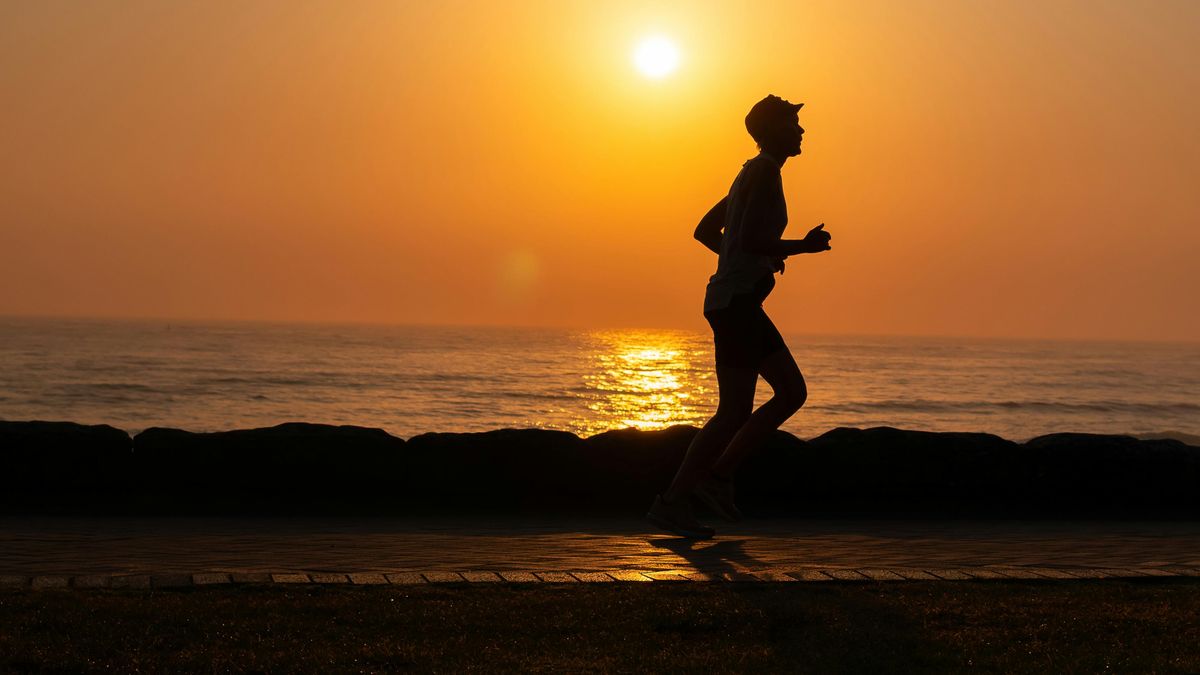 Berlari di Tepi Pantai: Pangandaran Run sebagai Gaya Hidup Wisata Lari