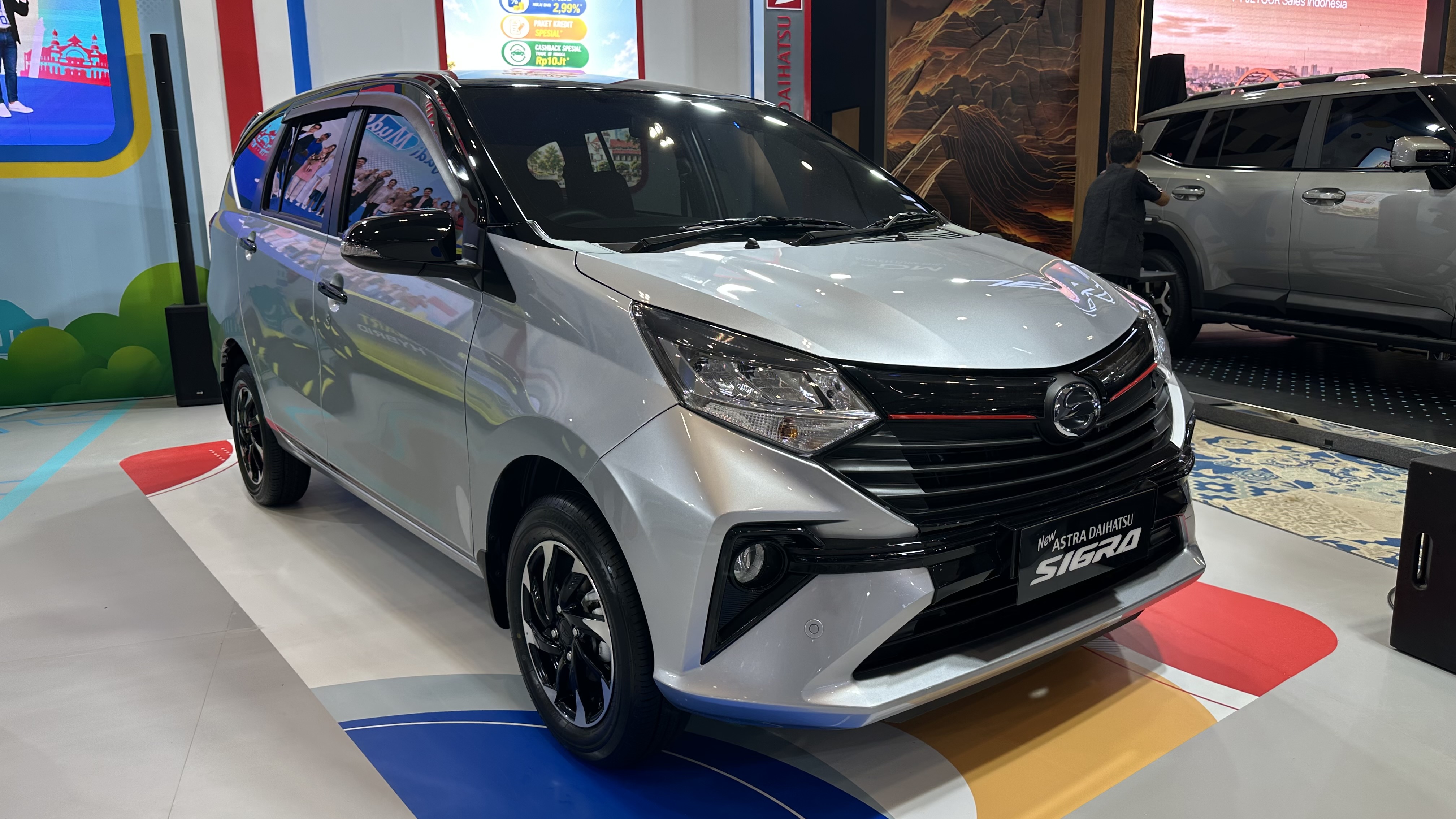 Strategi Daihatsu Menggaet Pasar Lewat Rocky Hybrid, Terios dan Sigra di GIIAS Semarang