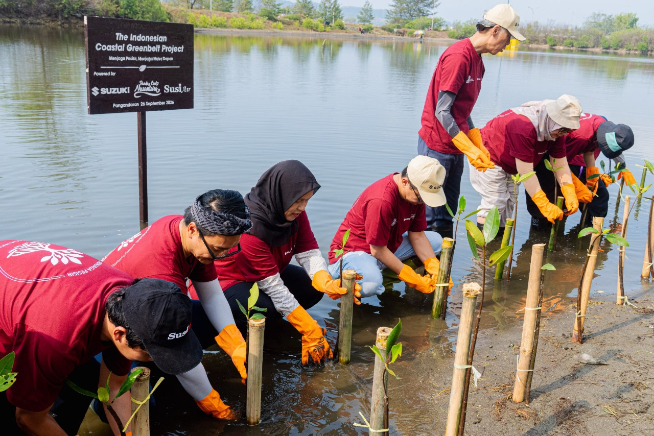 Penanaman 1.500 Mangrove di Pangandaran: Ketika Korporat Menjadi Benteng Pesisir