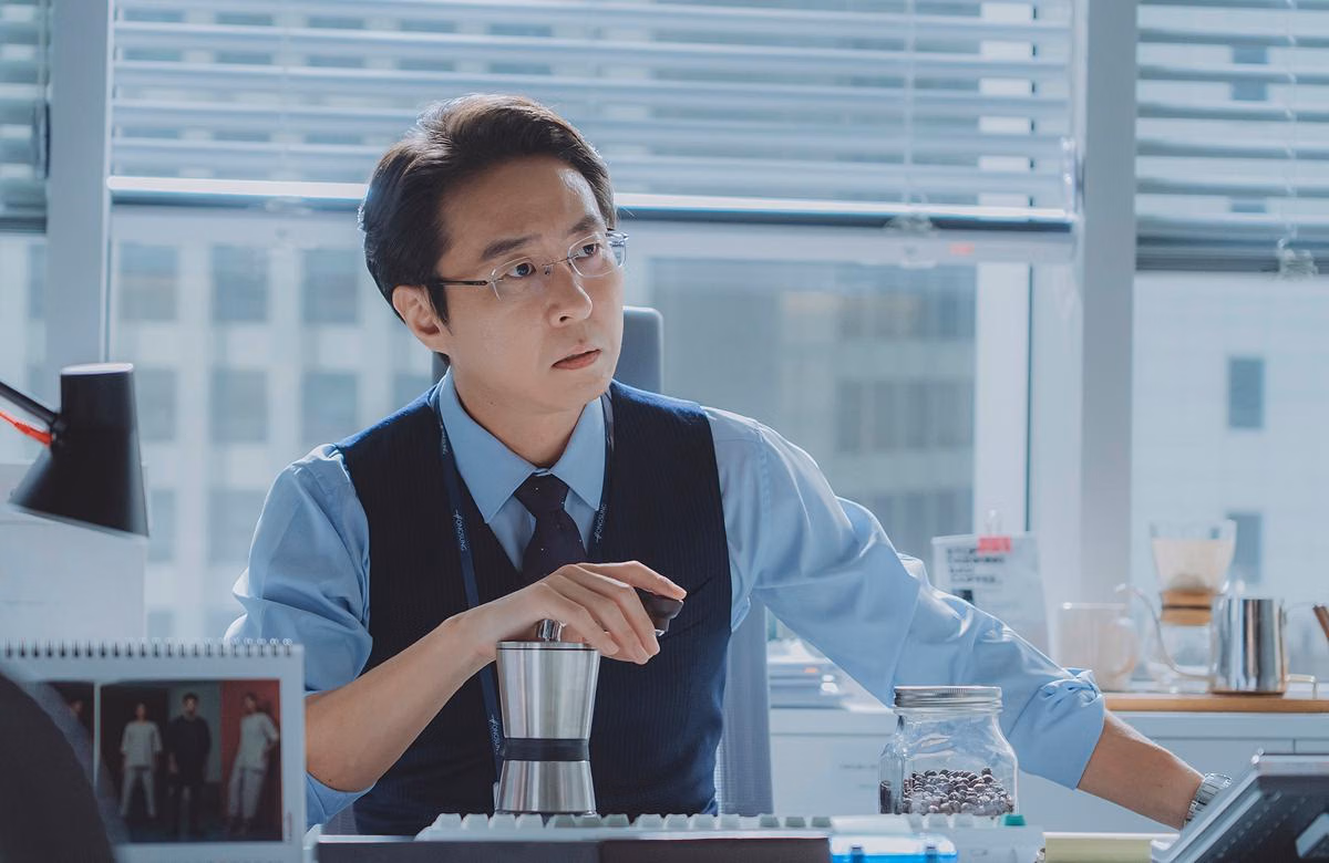 Lima Pertanyaan Besar Setelah The Ordinary Jackpot Episode 6