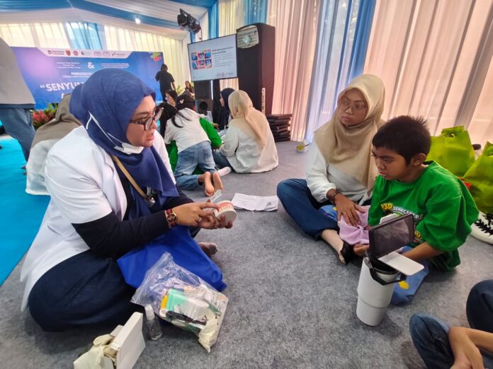Anak Cerebral Palsy, Gigi Berlubang, dan Peran Tak Tergantikan Orang Tua
