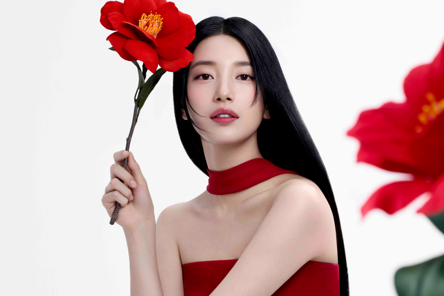 Bae Suzy dan Jang Won Young Pimpin Gelombang Brand Kecantikan Global
