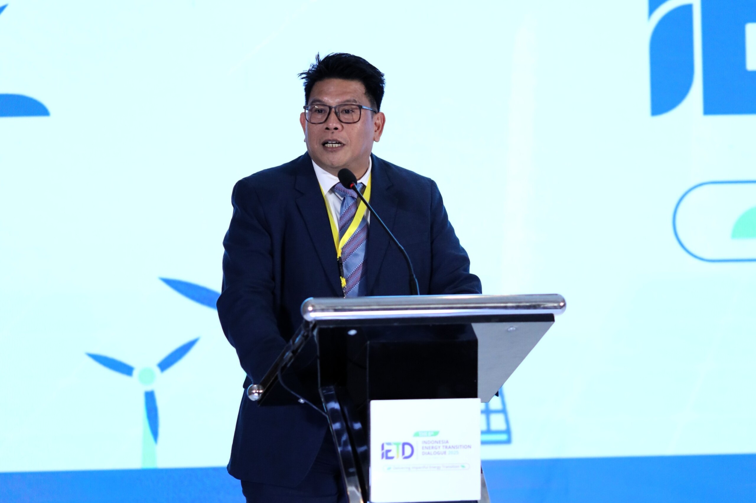 Regulasi Data Center AI: Jangan Korbankan Air dan Listrik