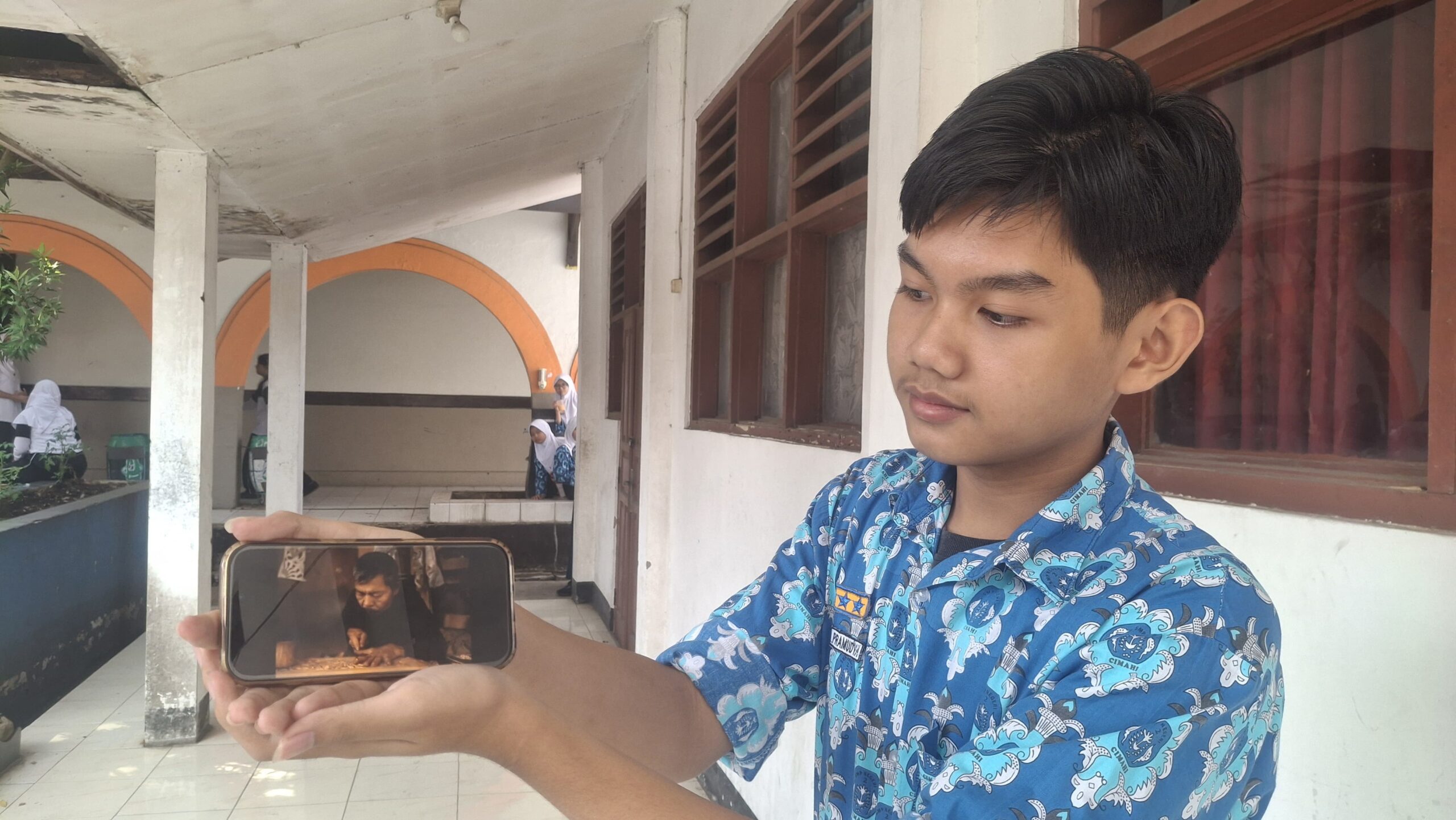 Pengukir Tradisional Jepara dan Restorasi Masjid Istiklal di Sarajevo