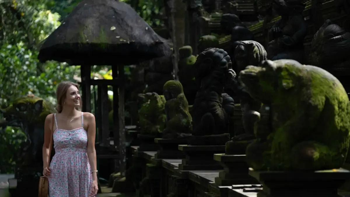 Panduan Lengkap Ubud: Tegallalang, Monkey Forest, dan Seni Tradisional
