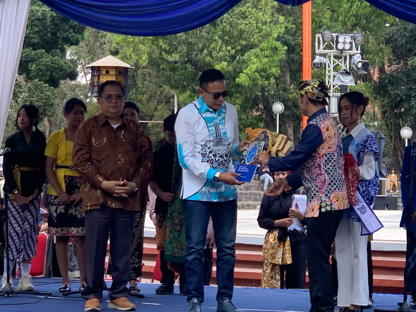 Motif Batik Sekar Jagad Pancawarna, Identitas Baru Kota Malang yang Layak Masuk Ruang Tamu Modern