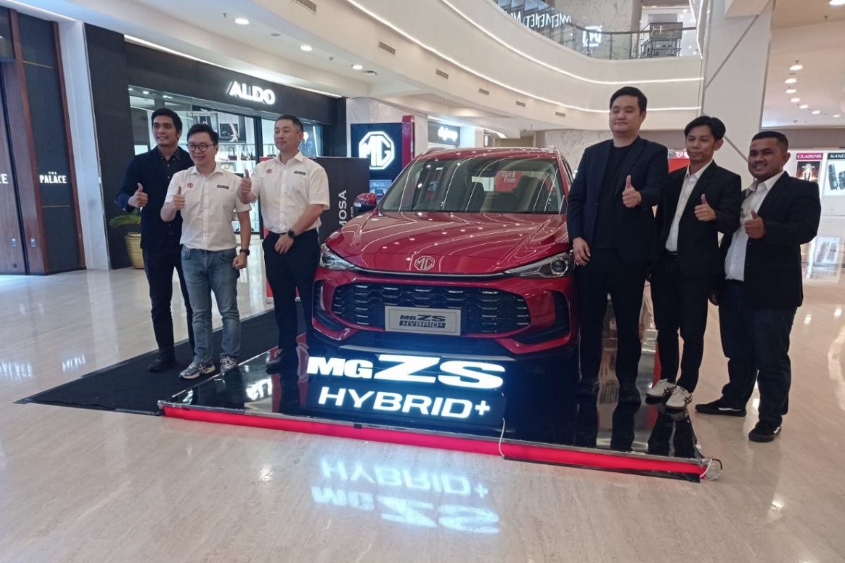 MG ZS Hybrid+: SUV Hybrid 214 PS dengan 15 Fitur ADAS
