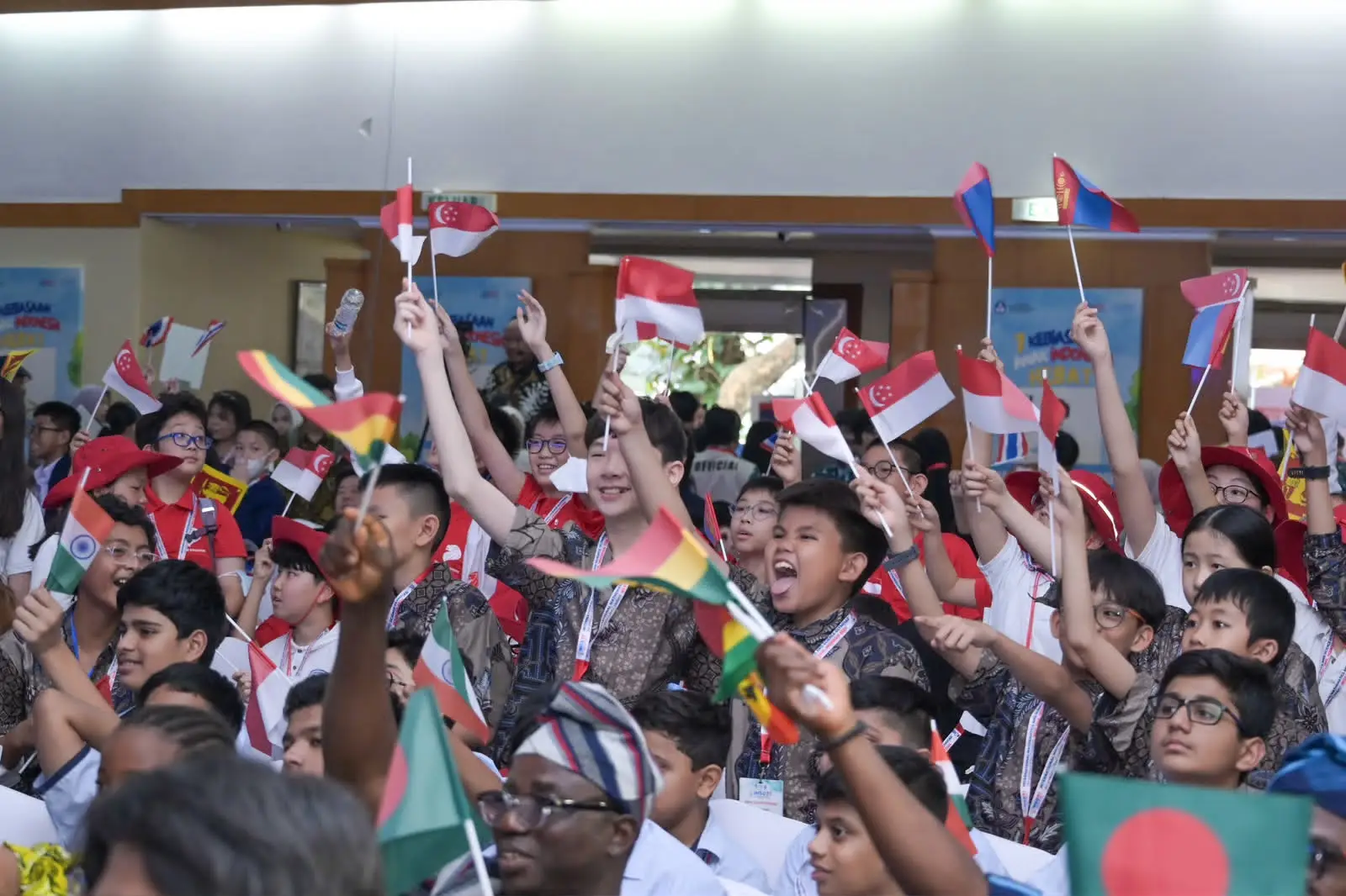 Dari Seleksi Ketat ke Panggung Dunia: Strategi Siswa Raih Medali Olimpiade Sains