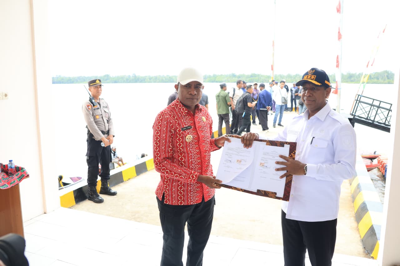 Gubernur Apolo Dorong Konektivitas Transportasi untuk Akselerasi Ekonomi Daerah