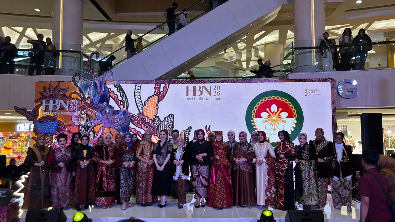 Batik Fest dan Perayaan Nasional: Runway Jadi Panggung Komunitas