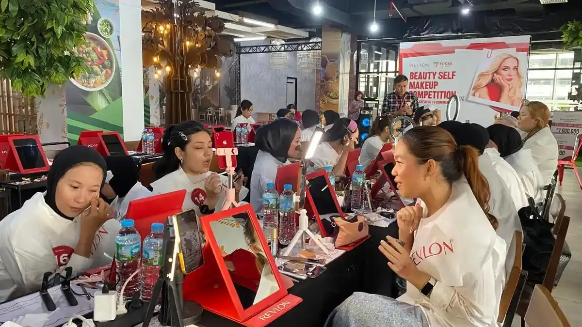 Revlon Beauty Self Makeup Competition: Saatnya Kreator Kecantikan Naik Kelas