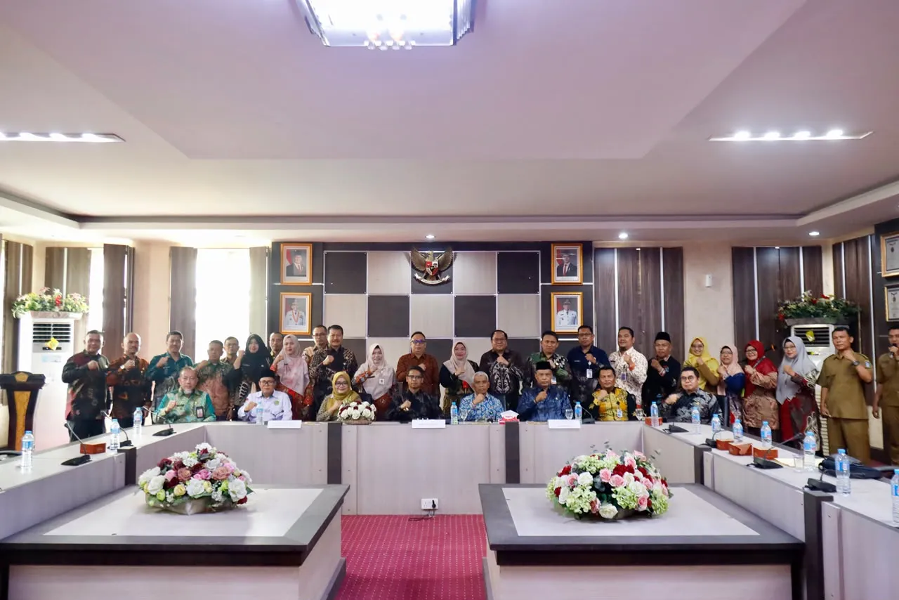 Bahasa Daerah Jadi Kurikulum Wajib: Sekolah di Garda Depan Warisan Linguistik