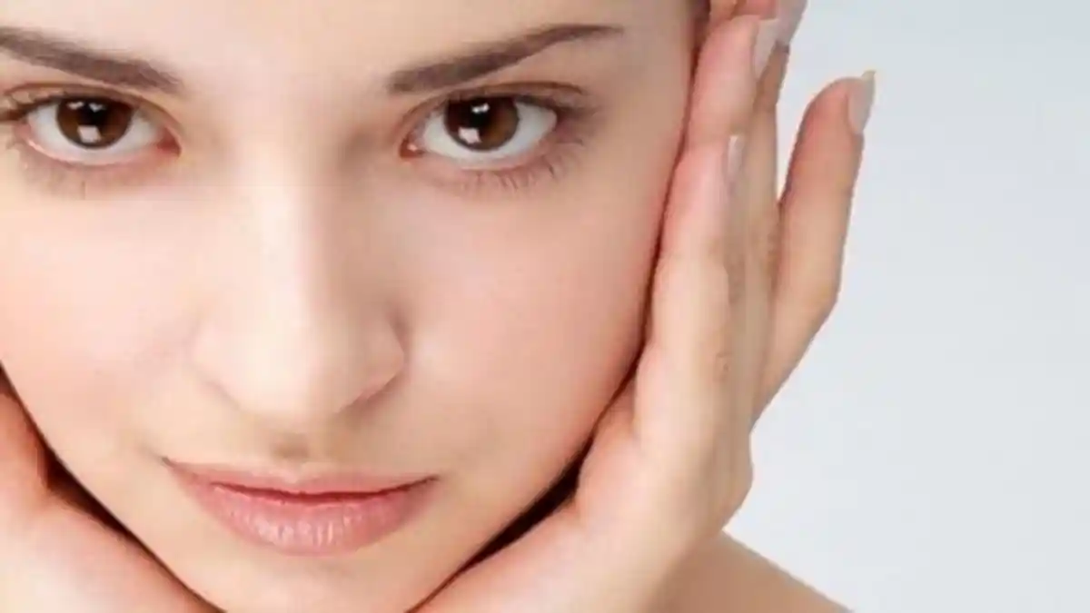 Kolagen Turun 1% Per Tahun: Saat Tepat Memulai dan Strategi Skin Longevity