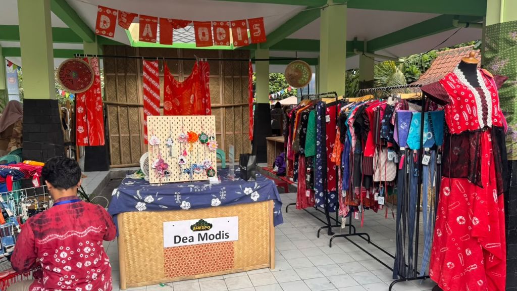 Dari Kerajinan Batik ke Kemandirian Ekonomi Penyandang Disabilitas