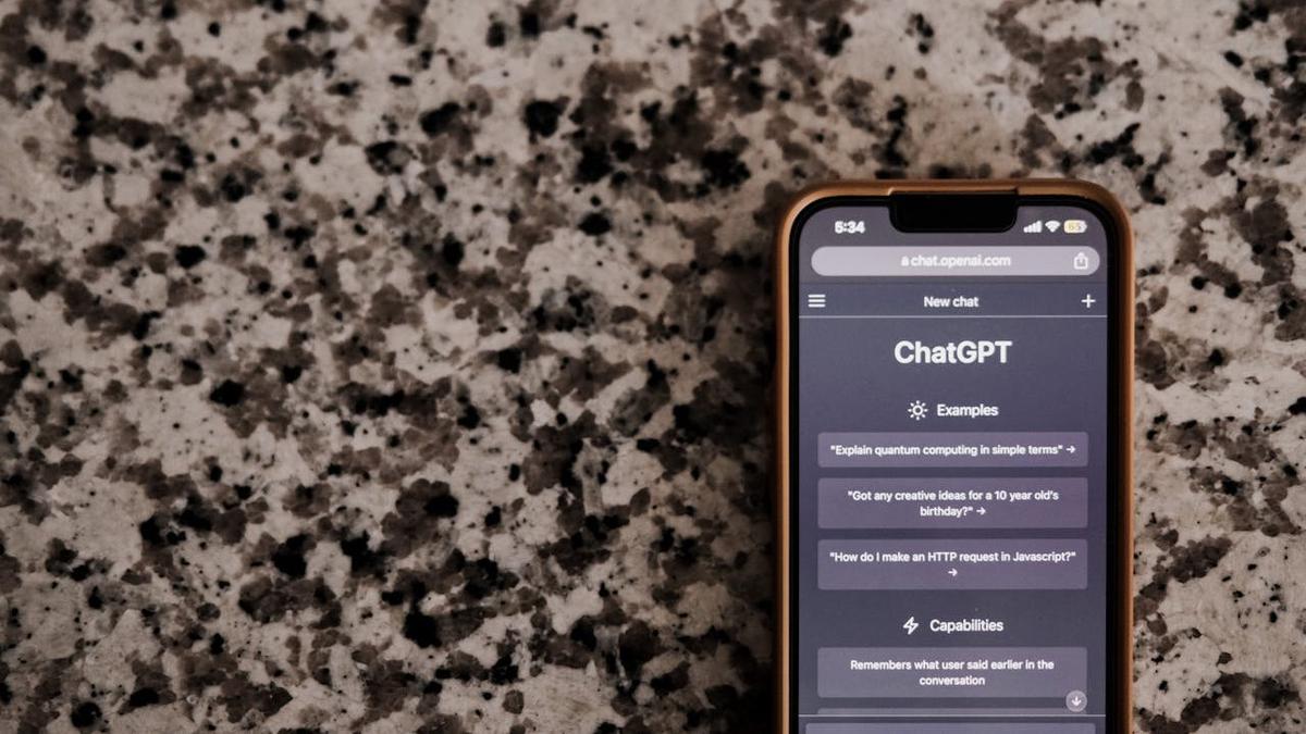 Kebocoran 53 Gambar Pengguna: Alarm Serius untuk Keamanan Data ChatGPT