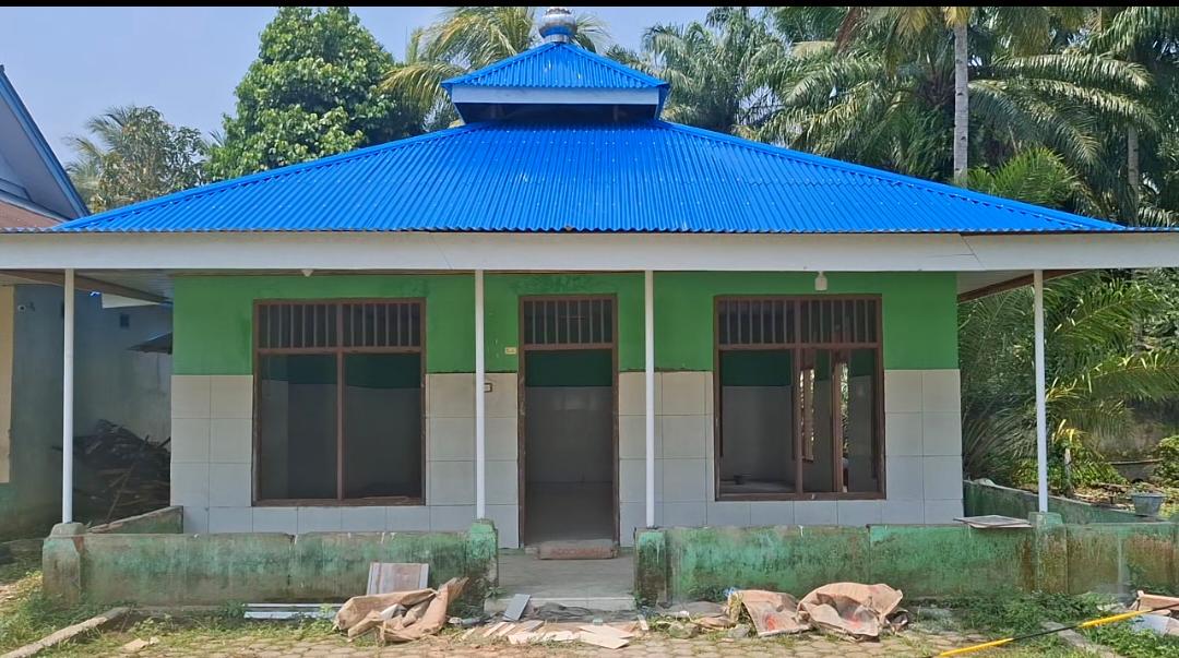 Layar Interaktif dan Ruang Ibadah Nyaman: Wajah Baru Sekolah Menengah