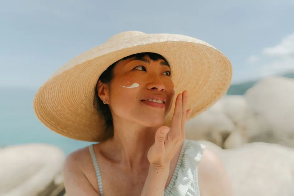 Sunscreen yang Merawat: Thermal Relief untuk Perlindungan dan Pemulihan Kulit