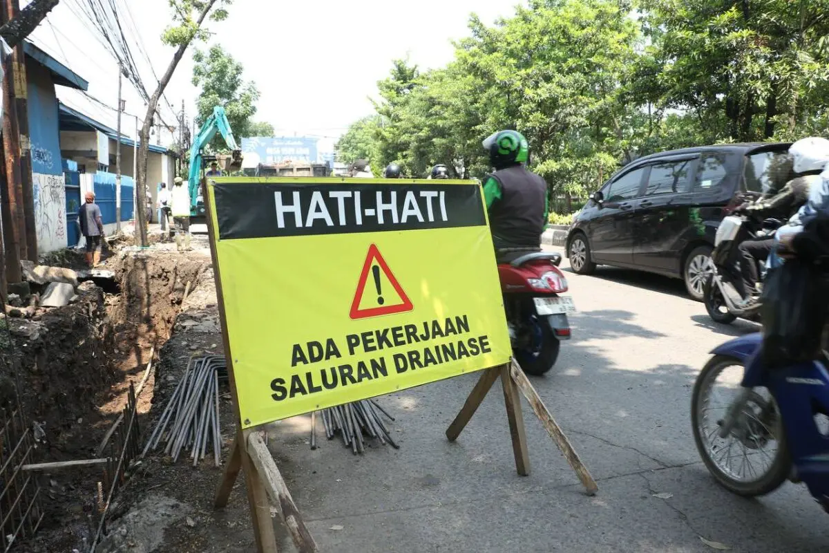Pengendalian Banjir Dikebut: Normalisasi Sungai, Tanggul, dan Drainase Kota