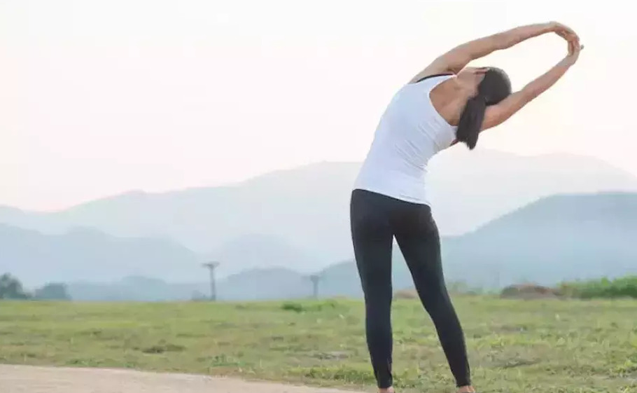 5 Gerakan Kardio Rumahan Tanpa Alat untuk Stamina Tinggi