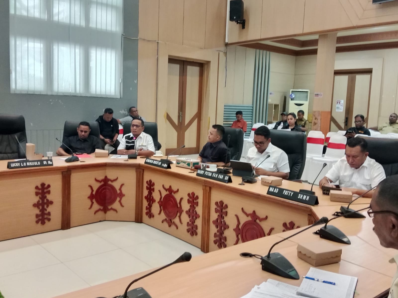 Penertiban Galian C di Ambon: Hukum Tegas, Rakyat Jangan Jadi Korban
