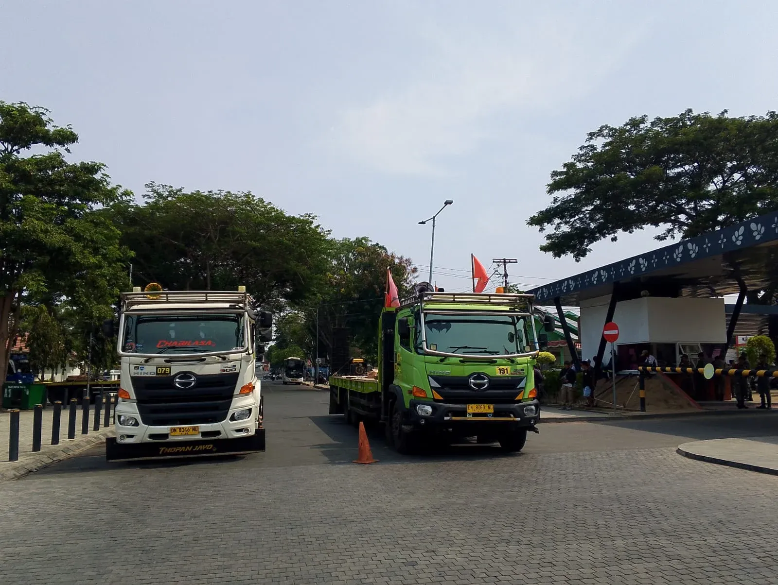Sopir Truk Geruduk Kantor Pemerintah: Akses Subsidi BBM dan Regulasi Kendaraan Dipertaruhkan