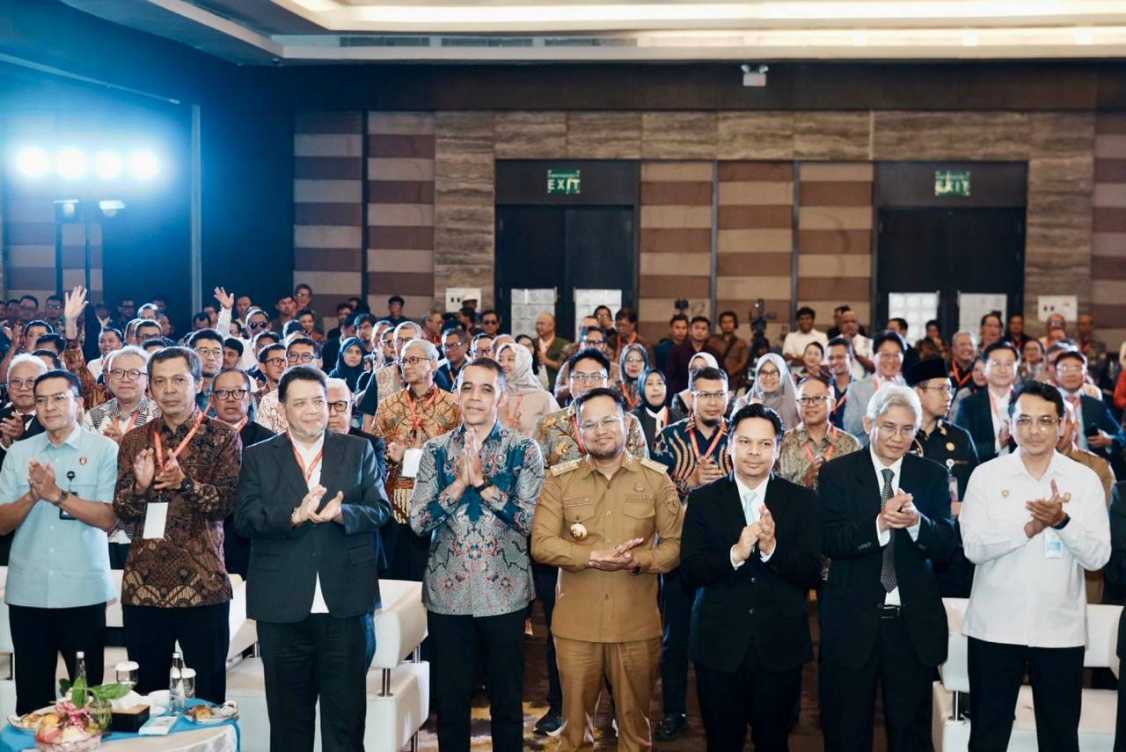 Desakan Gubernur Soal Jalan Nasional Rusak dan Respons Pemerintah
