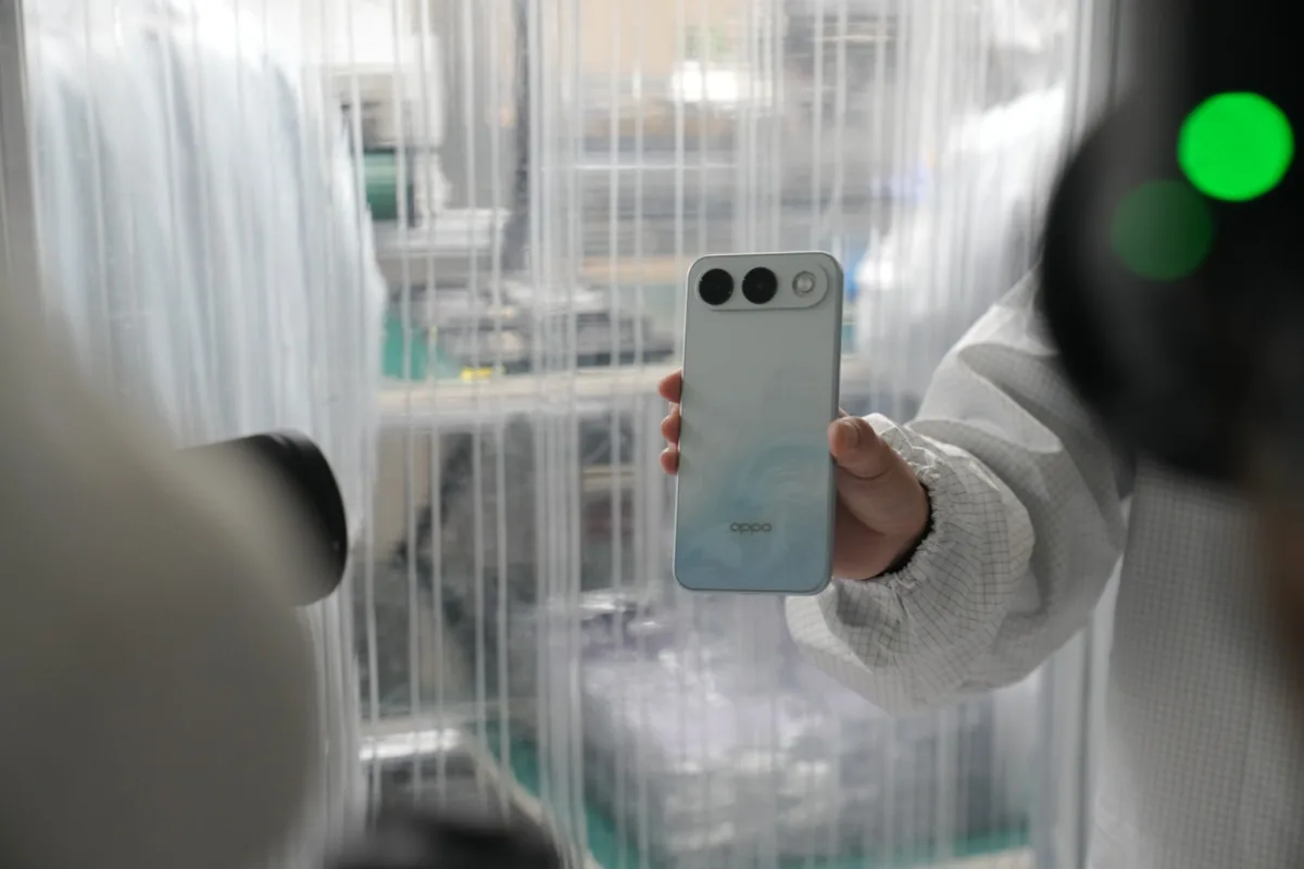 Ponsel Tahan 6 Tahun? OPPO A7 Pro Series 5G Mencoba Membuktikan