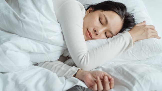 Power Nap Tanpa Merusak Tidur Malam: Waktu dan Durasi Ideal