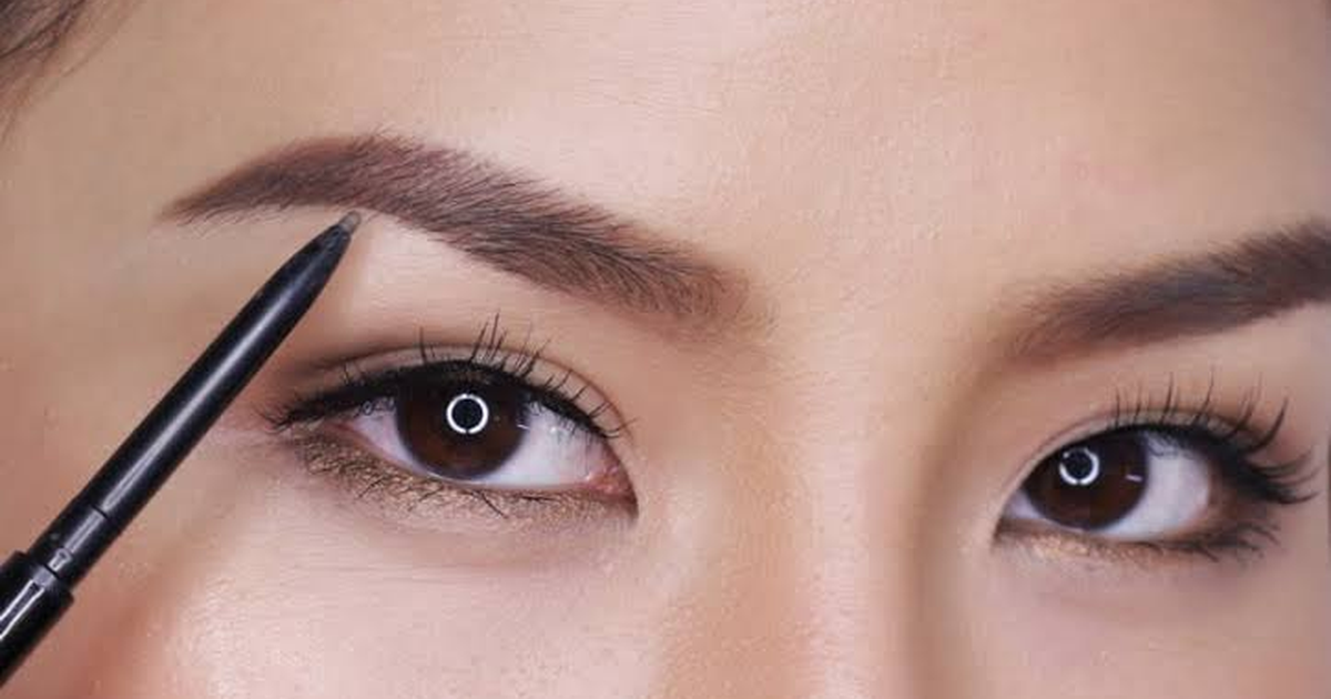 Panduan Lengkap Kuas dan Alat Makeup Dasar untuk Pemula