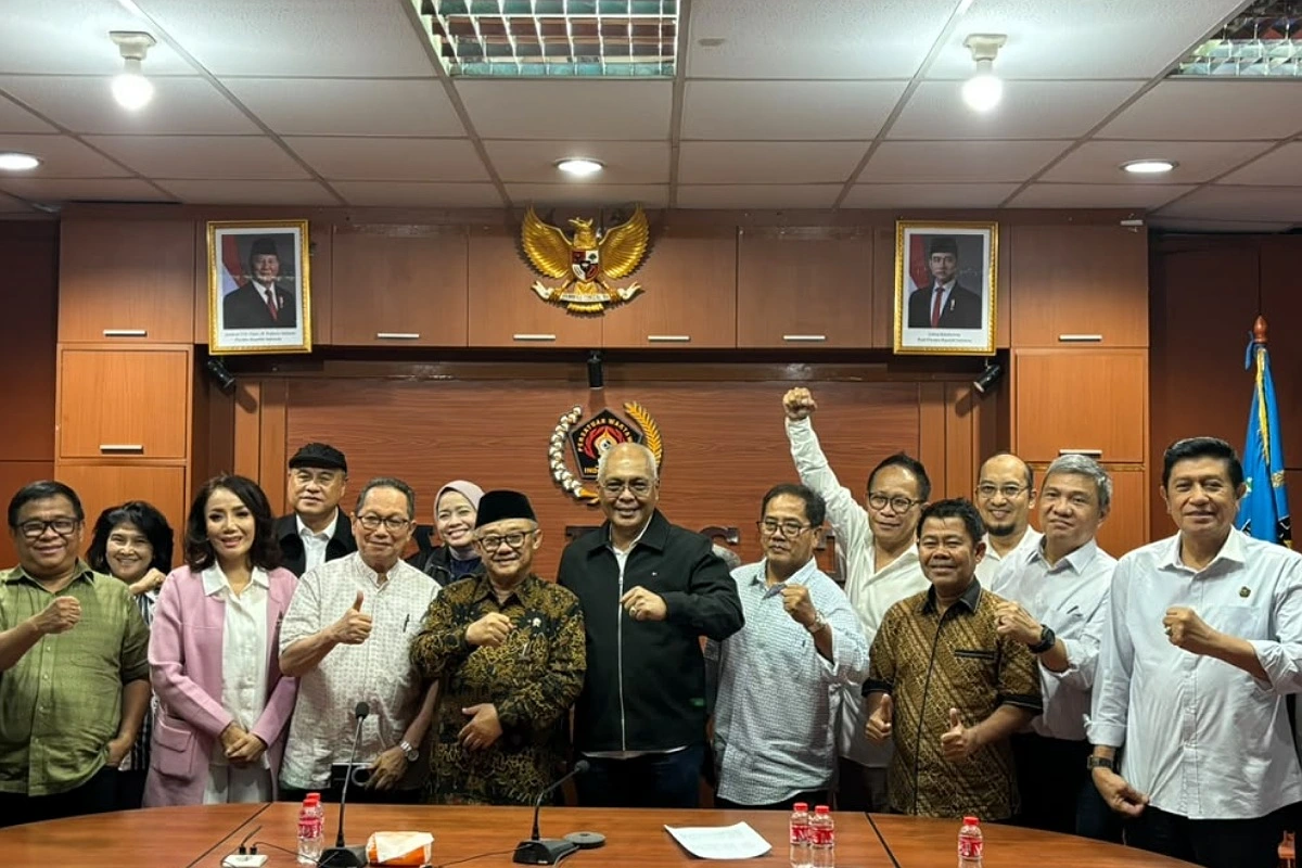 Mendikdasmen Perkuat Jurnalistik dan Literasi Media di Sekolah