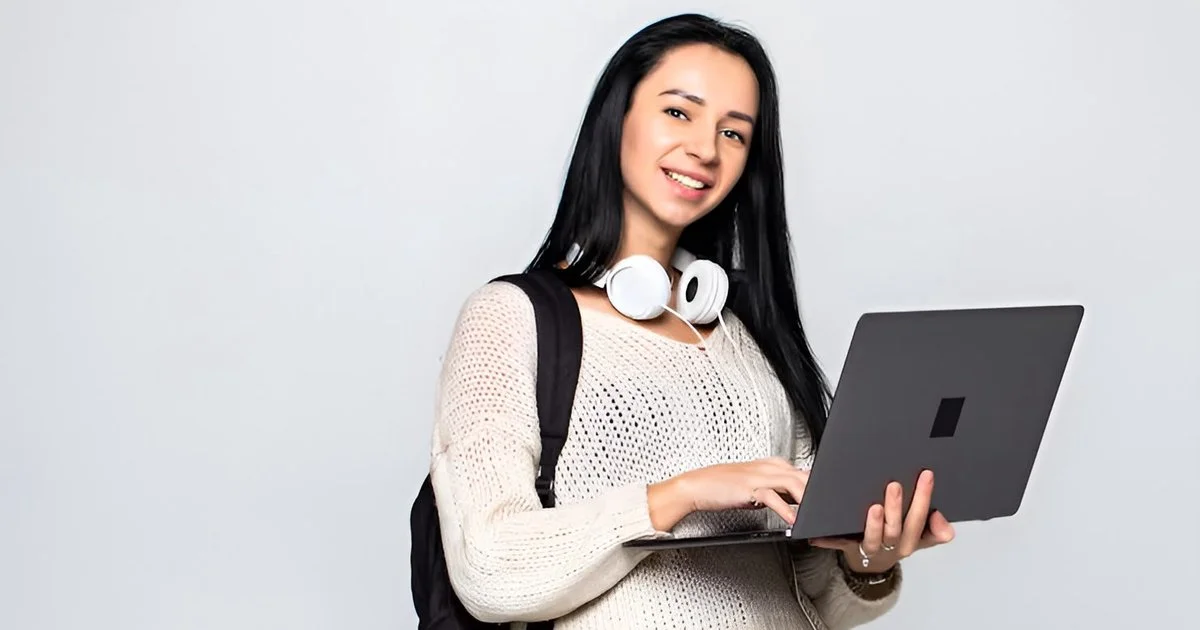 Spesifikasi Laptop Ideal untuk Dokter: Nyaman, Aman, dan Tahan Lama
